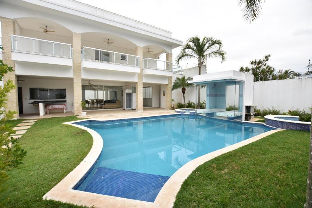 Casa Com Piscina A 150M Da Praia Da Enseada Гуаружа Экстерьер фото